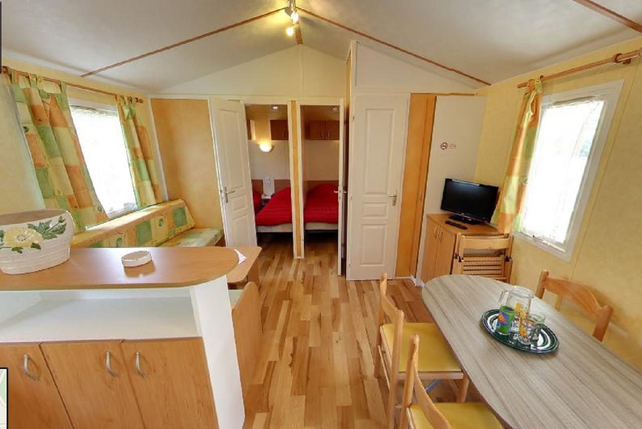 Camping Le Dauphin 호텔 생죠지드디돈느 외부 사진