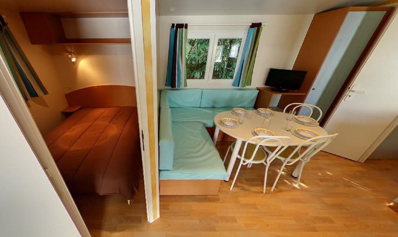 Camping Le Dauphin 호텔 생죠지드디돈느 외부 사진